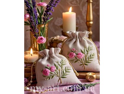 Купить Алмазная мозайка 50 х 40 см на подрамнике Мешочки с лавандой (+ стразы голограмные +FD) (арт. TNG1687)